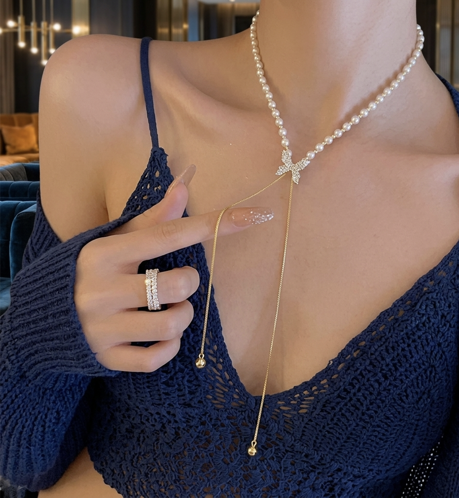 NYXLI Embley Luxe Pendant